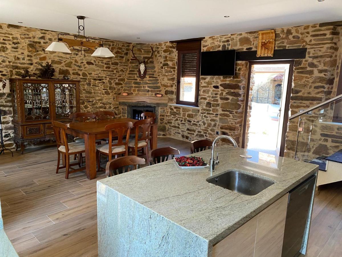 Casa Amada Con Piscina Villa Murias de Pedredo Bagian luar foto